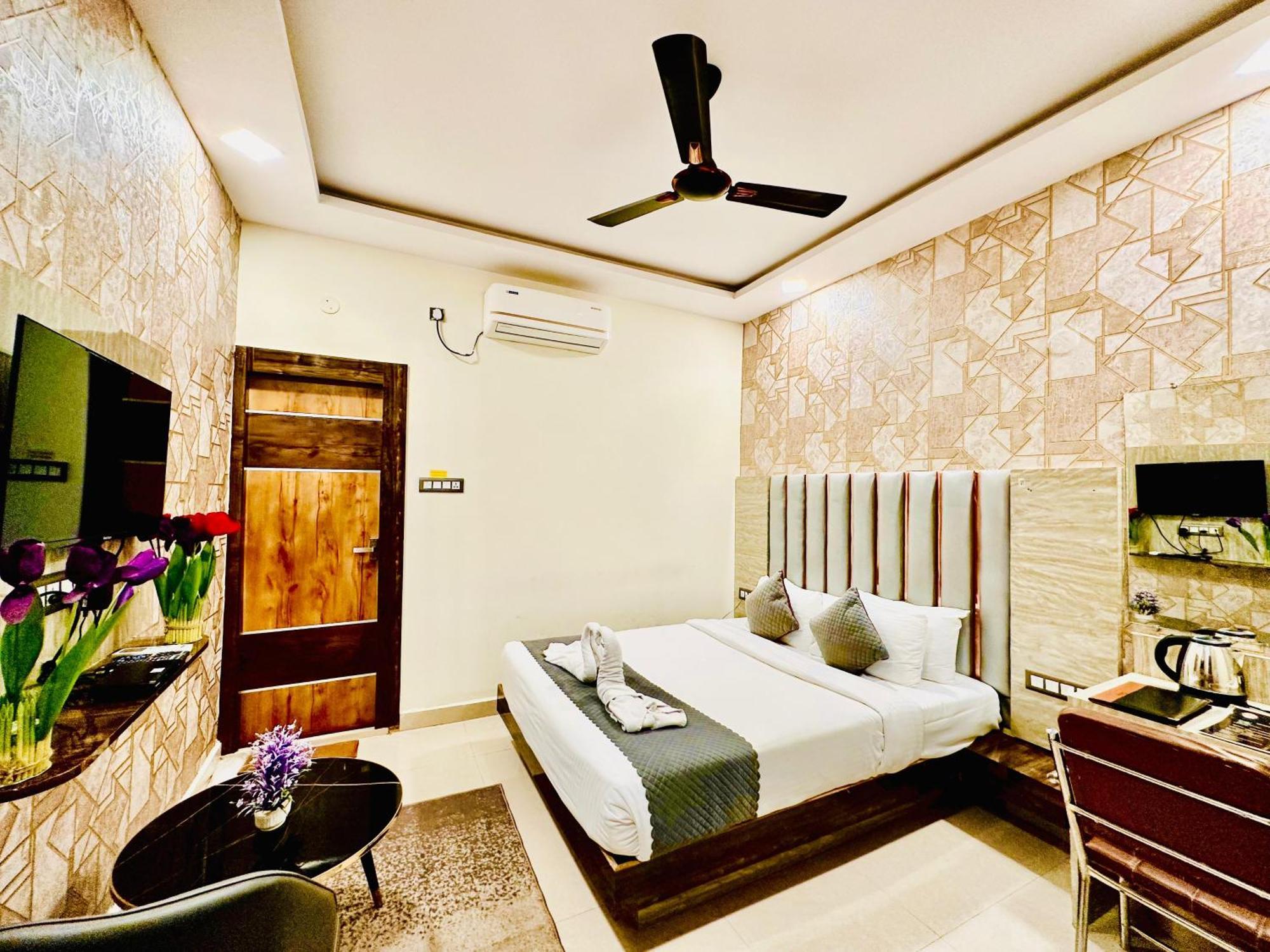 Hotel Sky International- Airport Zone Hyderabad Shamshabad Ngoại thất bức ảnh