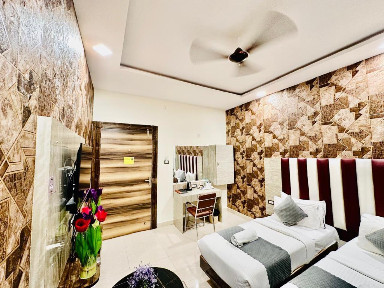 Hotel Sky International- Airport Zone Hyderabad Shamshabad Ngoại thất bức ảnh