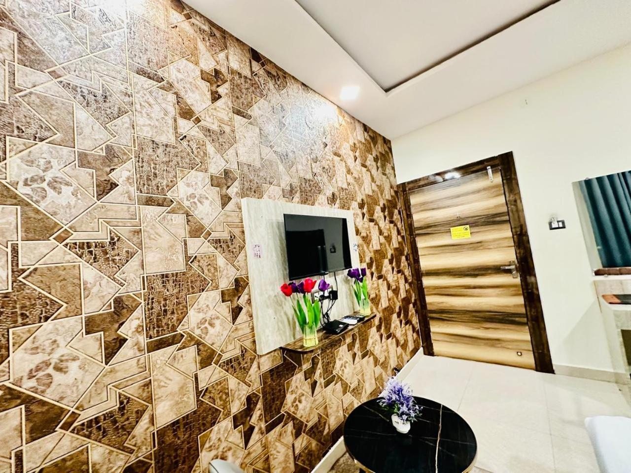 Hotel Sky International- Airport Zone Hyderabad Shamshabad Ngoại thất bức ảnh