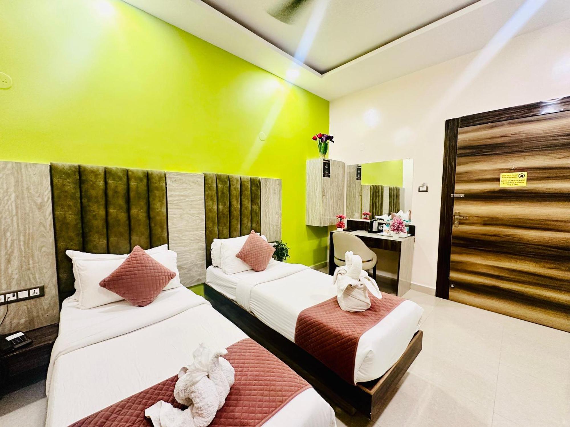 Hotel Sky International- Airport Zone Hyderabad Shamshabad Ngoại thất bức ảnh